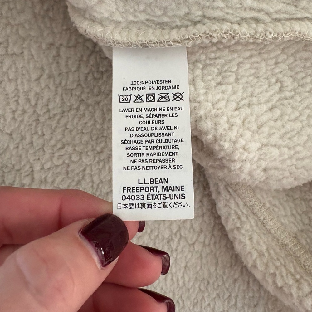 L.L. Bean Women’s Sweater Fleece Full Zip up Jacket - Picture 4 of 9
